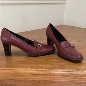 Coach  Keely Shoes Reddish Brown Slip On  Women's Block Heel  Loafer Size 9
